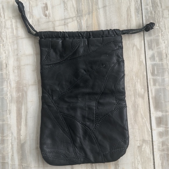 Shoe bag in genuine leather - Picture 2 of 5